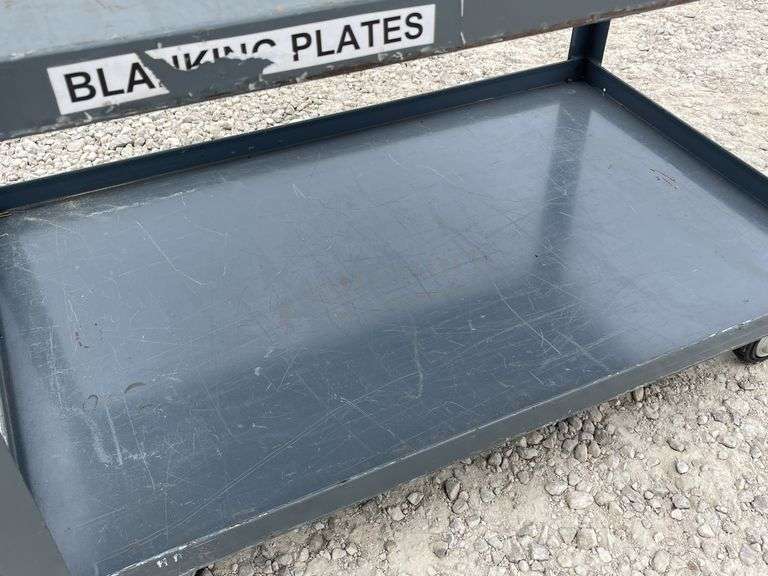 30"x4' rolling steel utility cart