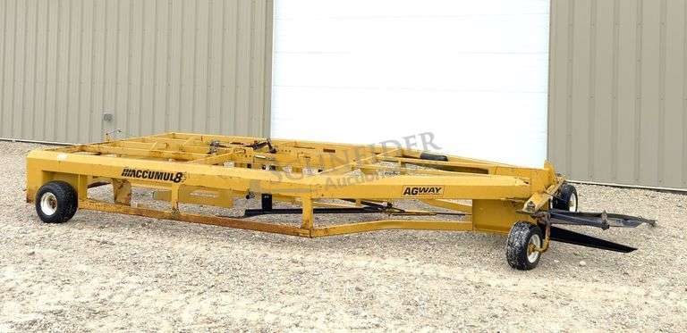 Agway AC-1000 small square bale accumulator