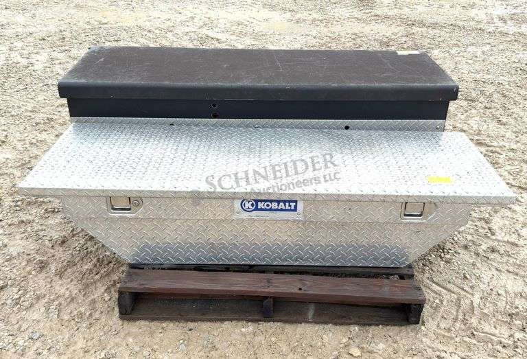 2 truck toolboxes