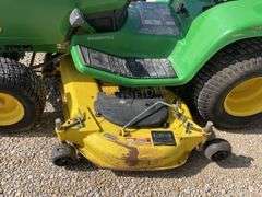 John Deere LX280 riding mower