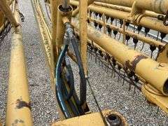 Vermeer R-23A V-hay rake