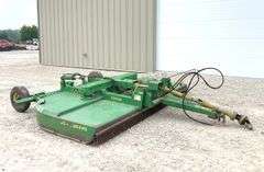 John Deere 1008 10' pull type brush hog
