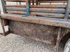 1992 Coose 20' gooseneck stock trailer