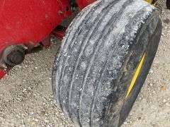 New Holland BR780 round baler