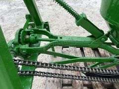 Custom John Deere 1-row 3-point corn planter