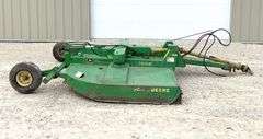 John Deere 1008 10' pull type brush hog