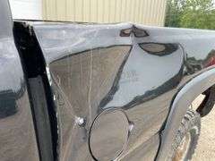 2004 GMC 2500HD extended cab 4x4 pickup