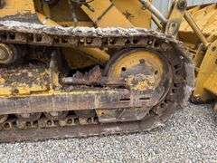 John Deere 555G crawler loader