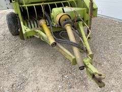 Claas Rollant 625 round baler