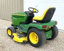 John Deere 335 riding mower