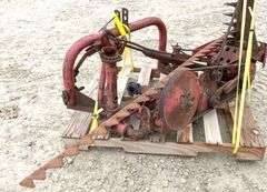 Massey Ferguson 7' 3-point sickle mower