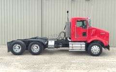 2007 Kenworth T800 tandem axle truck tractor