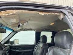 2004 GMC 2500HD extended cab 4x4 pickup