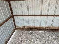 6'x8' steel skid mounted livestock shelter