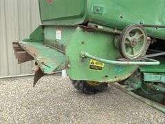 John Deere 6620 Turbo combine