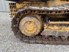 John Deere 555G crawler loader
