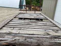New Holland 234 wagon gear w/ 17' bed