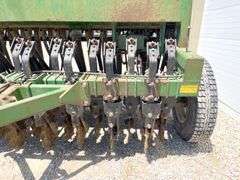 Great Plains Solid Stand 10 10' no-till grain drill
