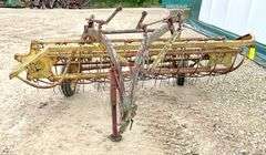 New Holland 56 side delivery hay rake