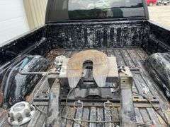 2004 GMC 2500HD extended cab 4x4 pickup