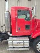 2007 Kenworth T800 tandem axle truck tractor