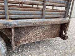 1992 Coose 20' gooseneck stock trailer