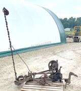 International 7' sickle mower for 2-point fast hitch
