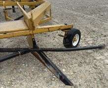 Agway AC-1000 small square bale accumulator
