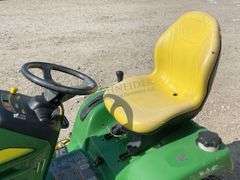 John Deere LX280 riding mower