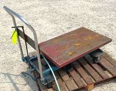 2'x3' hydraulic lift shop cart