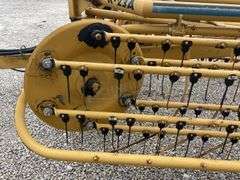 Vermeer R-23A V-hay rake