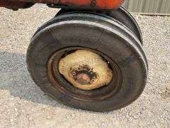 Allis Chalmers D14 gas tractor