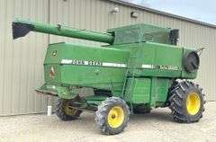 John Deere 6620 Turbo combine