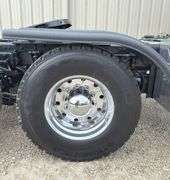 2007 Kenworth T800 tandem axle truck tractor