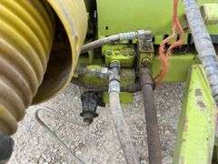 Claas Rollant 625 round baler