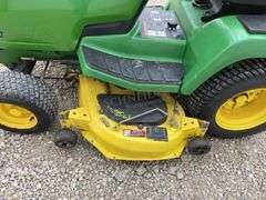 John Deere 335 riding mower