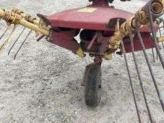 New Holland 254 3-point tedder rake