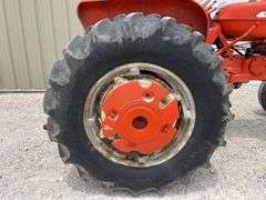 Allis Chalmers D15 gas tractor