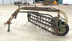 John Deere 894A side delivery hay rake