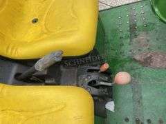 John Deere Gator 6x4 UTV