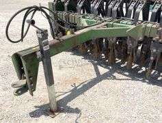 Great Plains Solid Stand 10 10' no-till grain drill