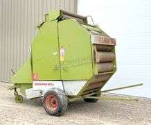 Claas Rollant 625 round baler