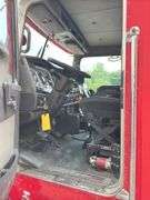 2007 Kenworth T800 tandem axle truck tractor