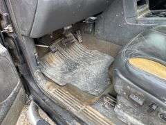 2004 GMC 2500HD extended cab 4x4 pickup