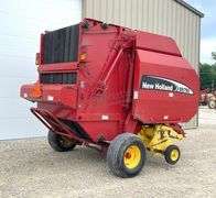 New Holland BR780 round baler