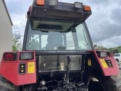 Case IH 5250 tractor