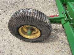 John Deere 1008 10' pull type brush hog