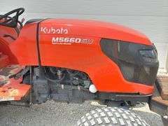 2016 Kubota M5660 tractor