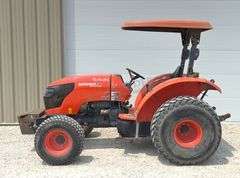 2016 Kubota M5660 tractor