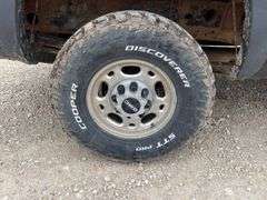 2004 GMC 2500HD extended cab 4x4 pickup